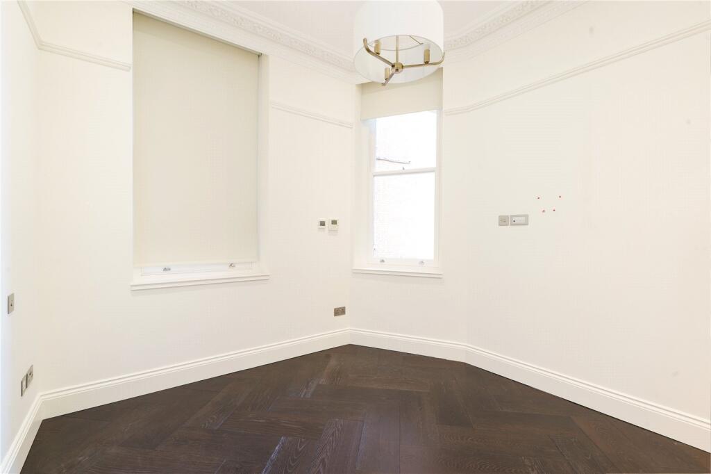 4 bedroom apartment for sale in North Gate, Prince Albert Road, St John's Wood, London, NW8